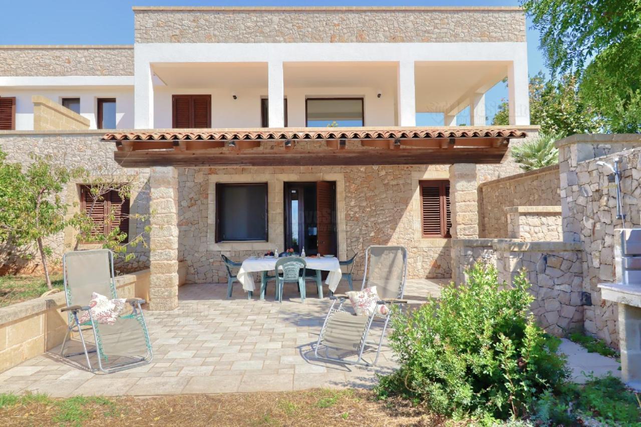 Case Vacanze San Gregorio By Lovesud Patù Zewnętrze zdjęcie
